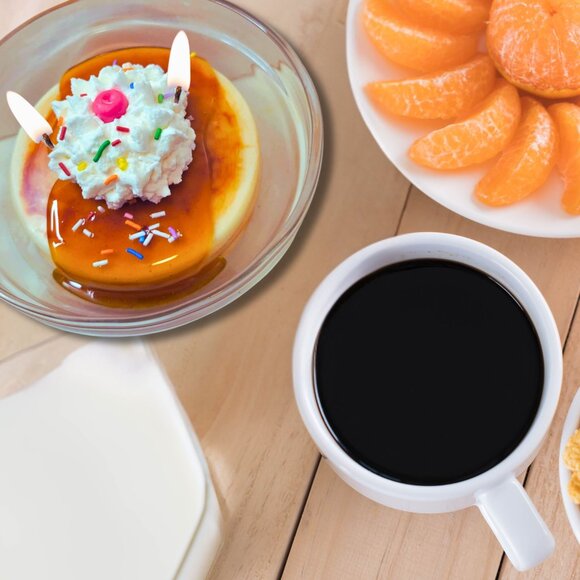 Cafe Delights Birthday Cake Pancakes Scented Soy Wax Candle - Picture 2 of 10